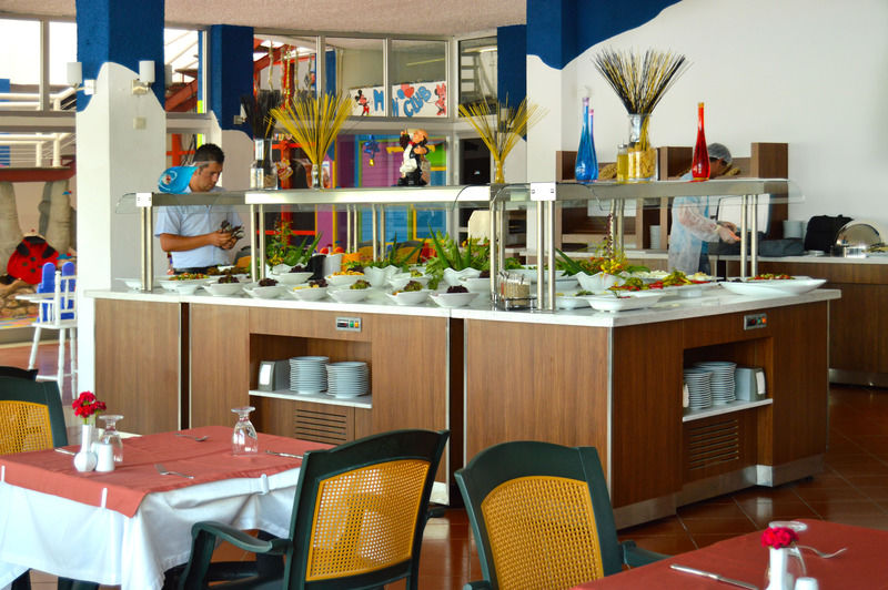 Club Dedeman Bodrum Bitez Bagian luar foto